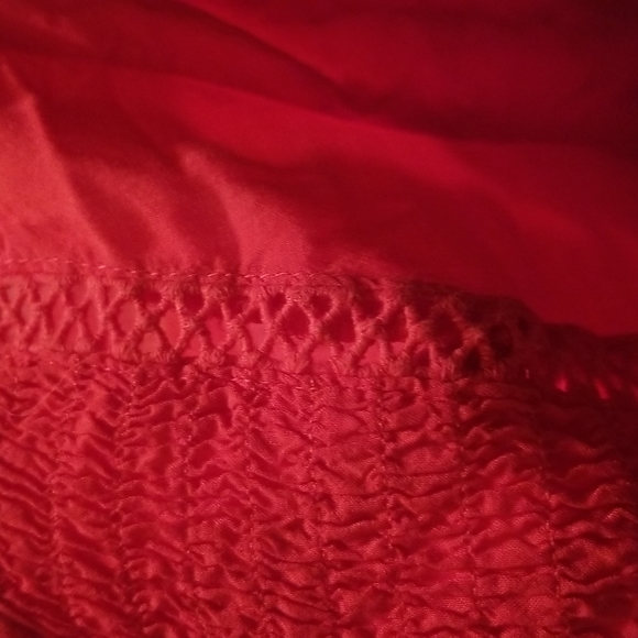 Express Woman's Top - Picture 8 of 8